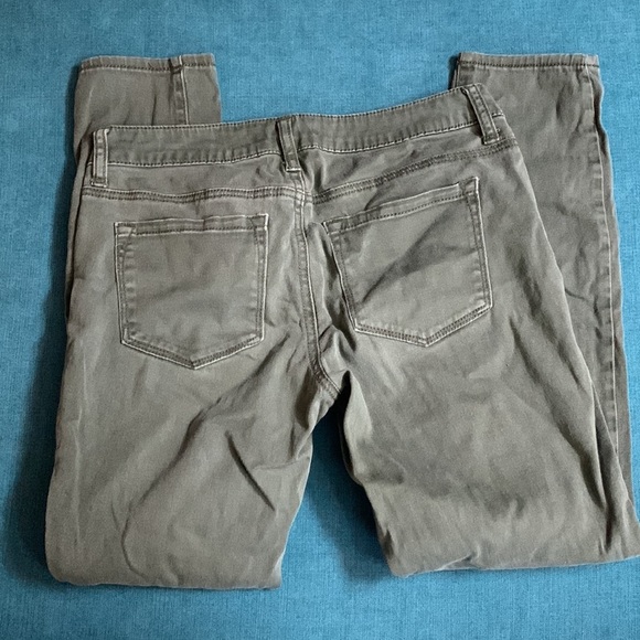 F21 green skinny jeans - Picture 2 of 2